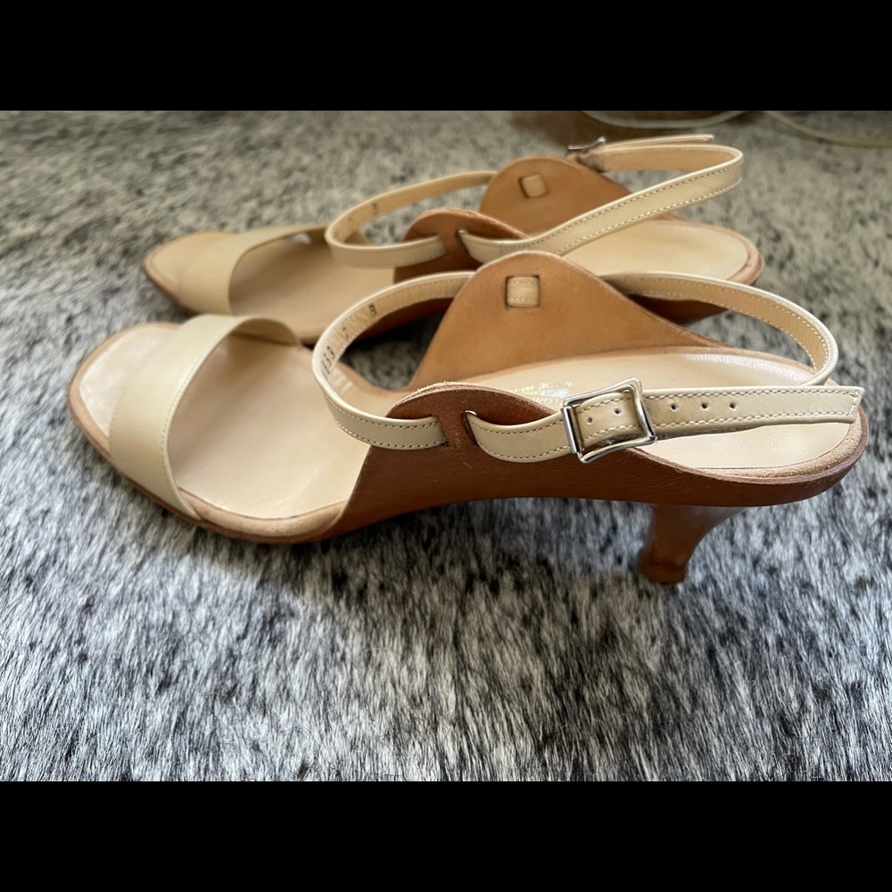 SALVATORE FERRAGAMO sandals